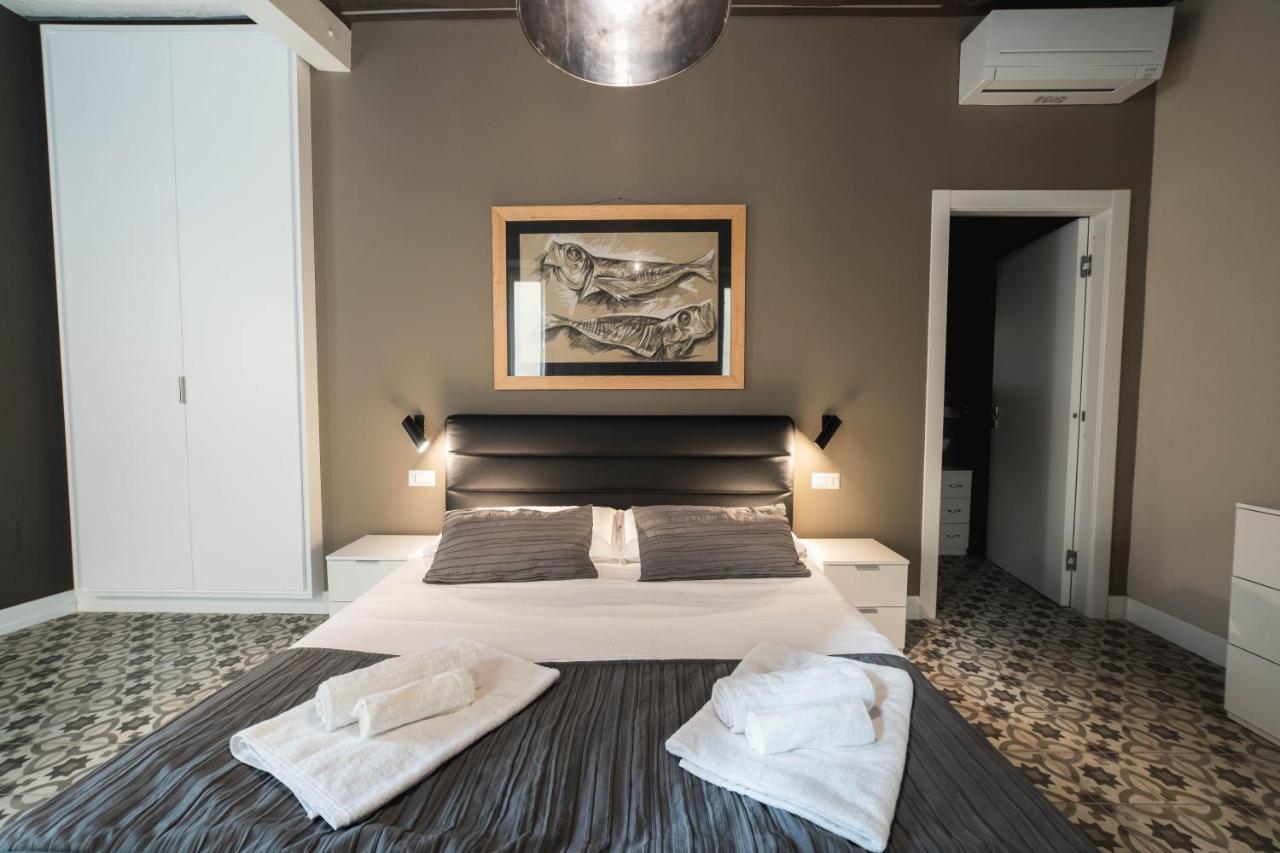 Palazzo Paladini - Luxury Suites In The Heart Of The Old Town Pizzo  Eksteriør bilde